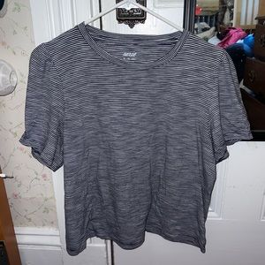 Aerie women’s cropped striped tee size xl